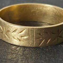 Old Irish ring- band  18k 750