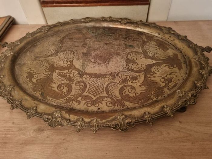 Vintage silver-plated serving tray.