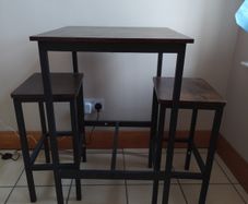 Table and 2 chairs