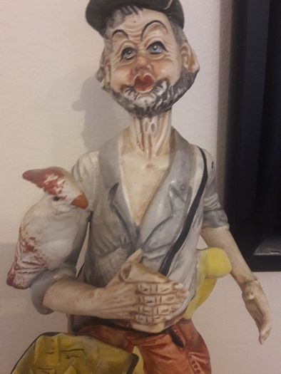vintage capadimonte figure