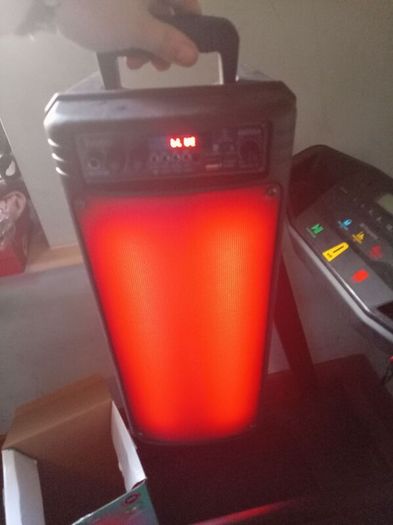 speaker