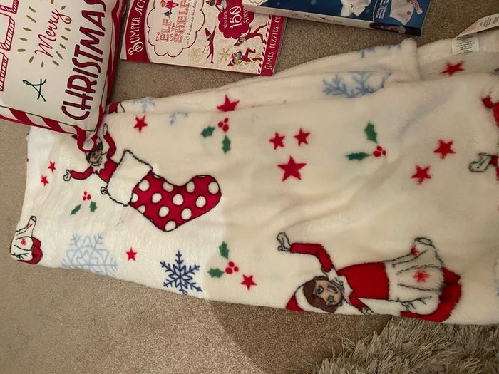 Elf on the Shelf Bumdle (some new)