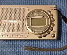 Autovox Digital AXDR 960 Radio, working good.