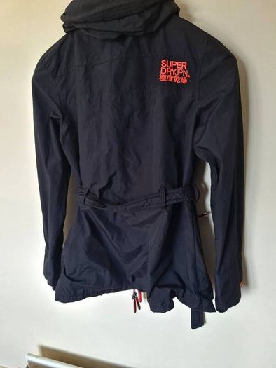 Superdry the windmac jacket Size medium ptp 18" black with belt in excellent condition