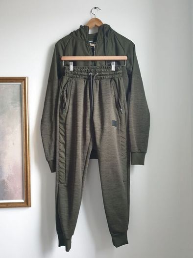 Mckenzie Tracksuit Size Medium