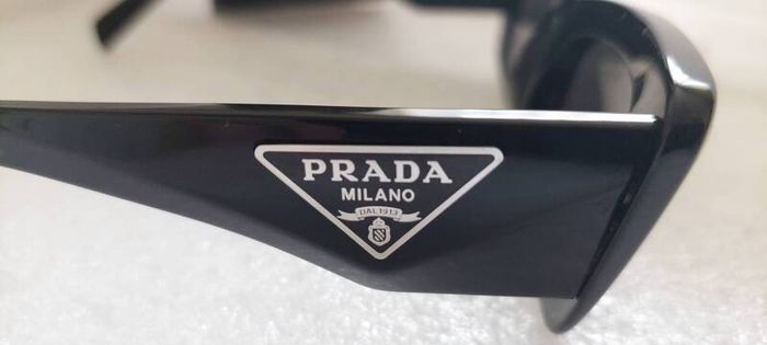 Authentic Prada SPR 13Z Sunglasses Promo
