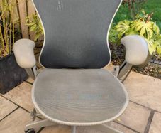 ergonomic office chair