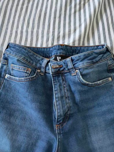 women's jeans