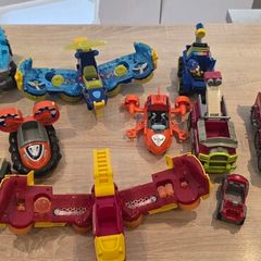 paw Patrol various vehicles