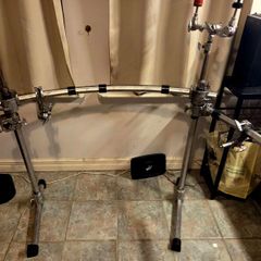 Yamaha hexII drum rack & side bar & extras for parts.