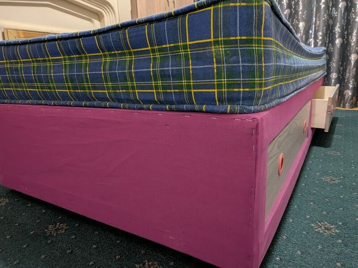 Single Bed