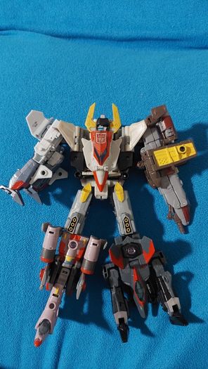 Transformer  / toy / combiner