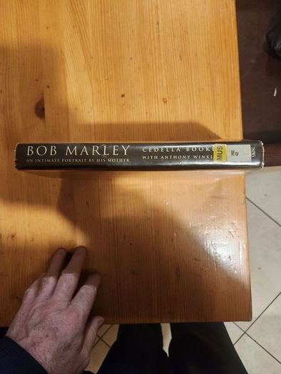 Bob Marley . An Intimate Portrait By His Mother. Cedella Booker. Hardback With Dustjacket In Good Condition. 37.