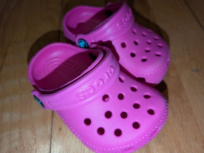 Crocs