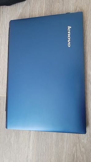 Lenovo laptop excellent condition hard disc 500 Gb Ram 8 Gb