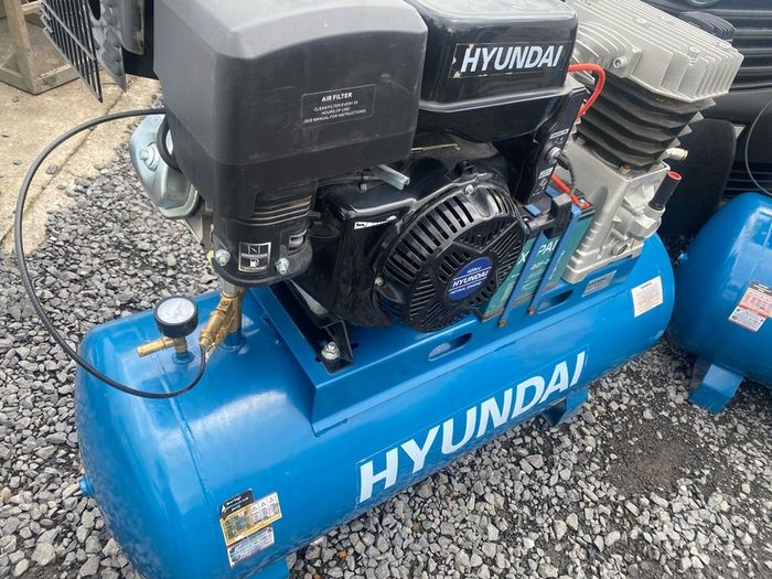 Choice Of Two Hyundai Key Start Compressor