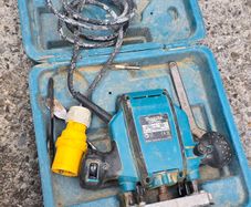 makita router rpo900