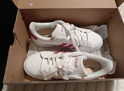 Adidas grand court 2.0