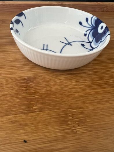 Royal Copenhagen dessert dish
