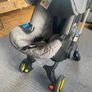 Doona car seat and base Image 3
