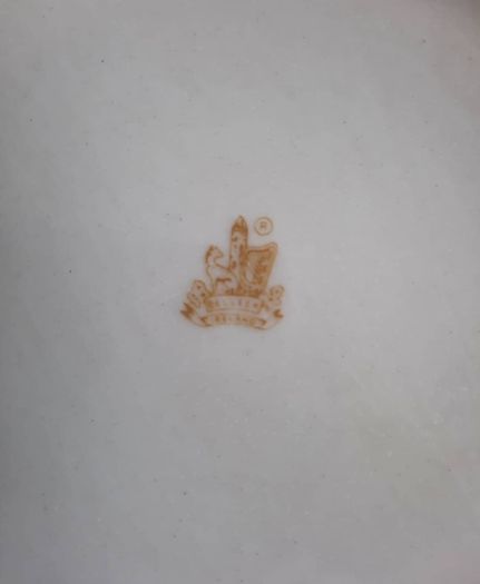 Vintage Belleek Biscuit Barrell