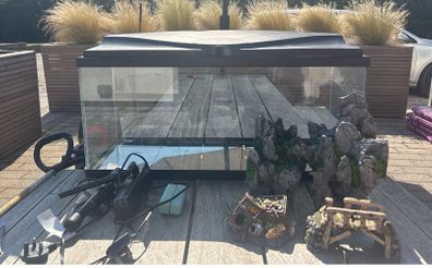 80l fish tank with accessories