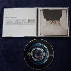 Foo Fighters. There is nothing left to lose .cd