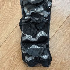 scooter knee pads