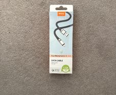 USB-A to Lightning Canle