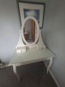 Hemnes dressing table, white.