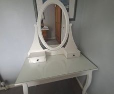 Hemnes dressing table, white.