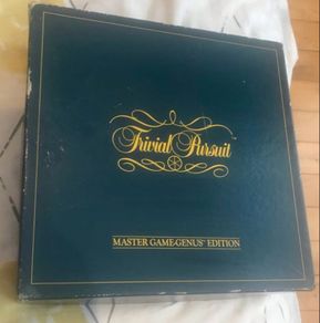 Trivial Pursuit 1983 Genius edition,,now vintage all pieces present selling on eBay for 120 sterling bargain at 40 euro
