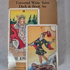 Universal Waite Tarot vintage