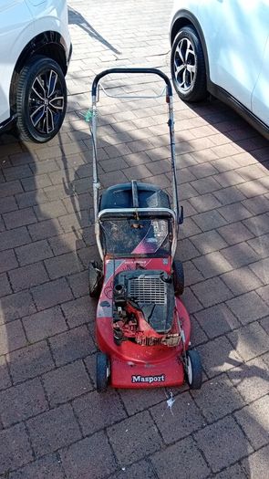 Broken lawnmowers wanted