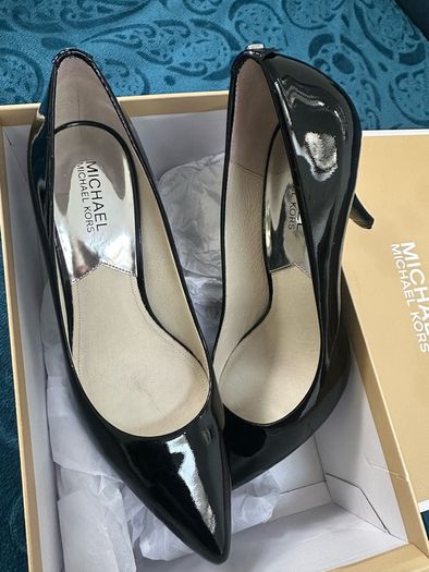 Michael kors heels
