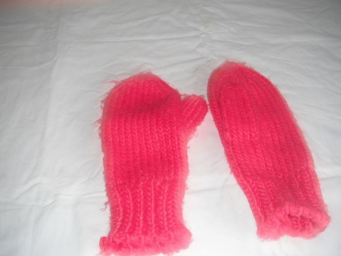 Knitted Mittens x 2 for Sale