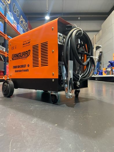 Mig Welder 225amp Gas And Gasless Mig Welder