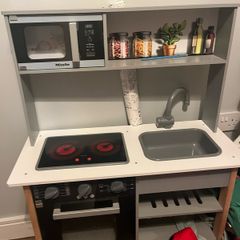 toy wooden kitchen
