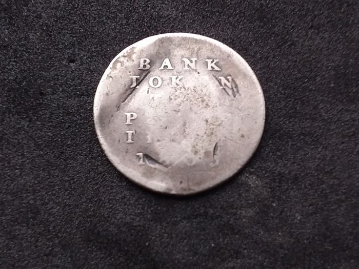 1805 King George III Silver 10 Pence Irish Bank Token (Clear Key Details / Worn)
