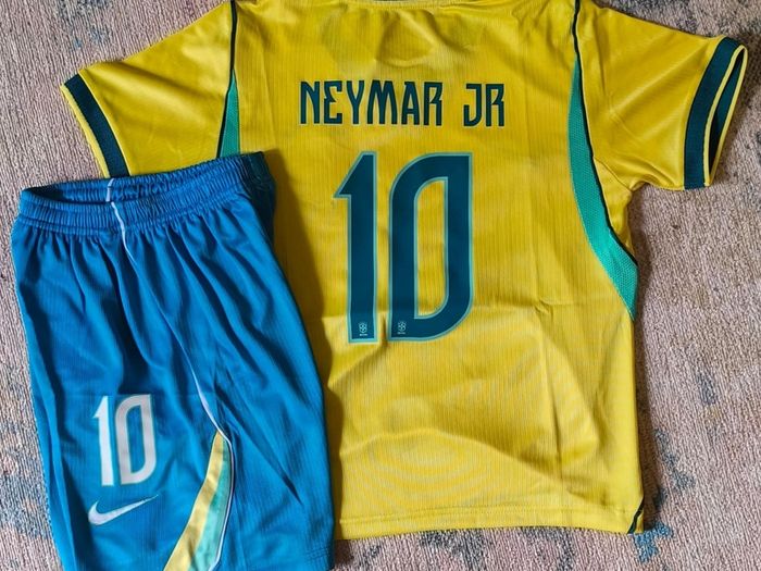 World cup football teams kids,