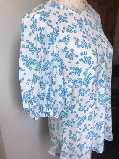 M&S Collection blue white mix top size 14 New with tags