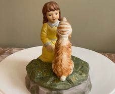 Christopher Wren Childsplay Figurine Girl with a Dog, Fine China