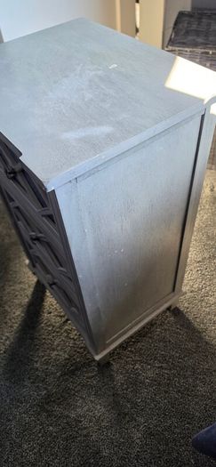 bedside lockers x2