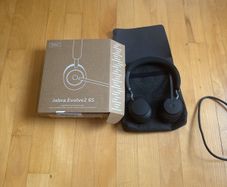 Jabra evolve2 65 headset wireless