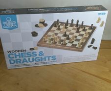 Smyths Toys Wooden Chess and Draughts Set Folding Storage Case 2-in-1 Board Game New Boxed