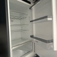 Bosch Series 4 built-in fridge-freezer