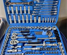 151pcs Socket sets with spanners 1/2" - 1/4" - 3/8" & Bits set