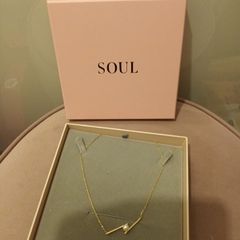 Soul gold necklace at Carraig Donn