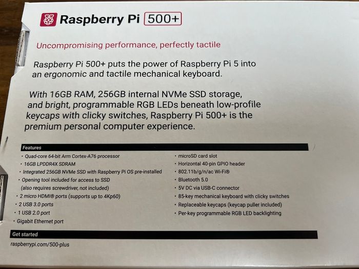 Raspberry Pi 500+ Desktop Kit