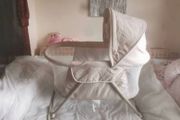 Baby rocking crib